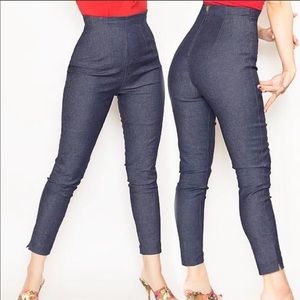 Bernie dexter Siren Capri